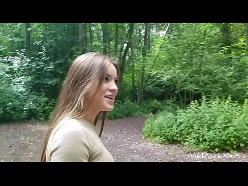 ❤️ Evelina'ya halka açık bir yerde sevişmemizi önerdim! O evet dedi. Sonra onu kıçından becerdim ve ağzına cum. Sonra kendine kızdı. ️❌ Seks videosu bizde ❌️❤