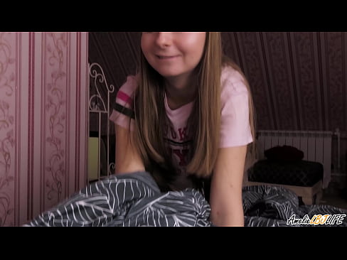 ❤️ Blondie, BFF'lerini Derinden Berbat Ediyor ve Ağzına Boşalıyor ️❌ Seks videosu bizde ❌️❤